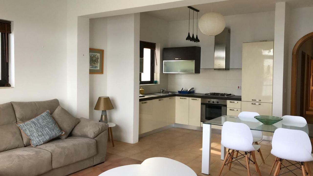 Beautiful Seaview Apartments Σεντ Πόλς Μπέι Εξωτερικό φωτογραφία